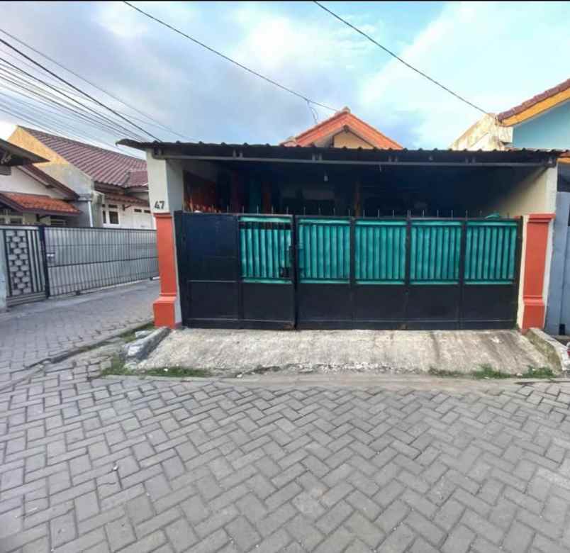 dijual rumah jl utama ii kp sindang