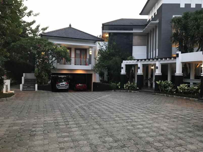 dijual rumah jln cempaka bintaro jakarta selatan