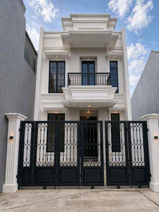 dijual rumah jln moh kahfi 1