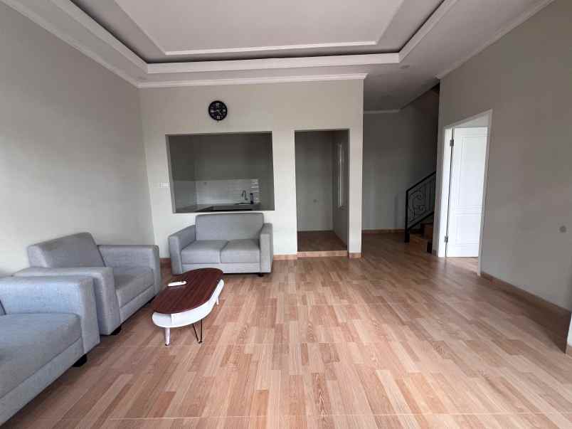 dijual rumah kalimulya cilodong