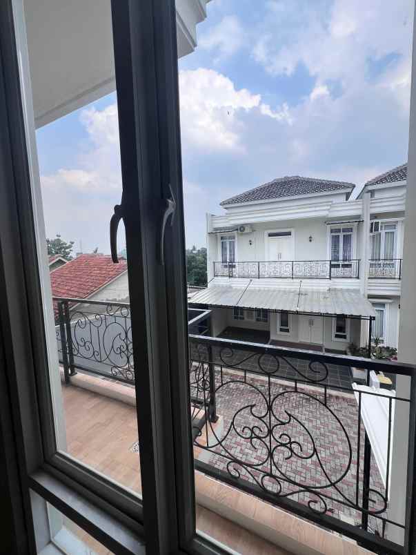 dijual rumah kalimulya cilodong