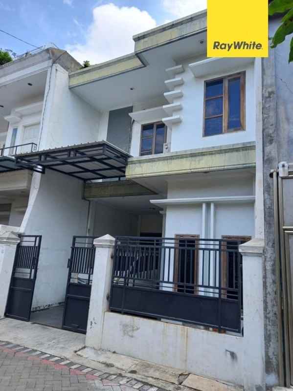 dijual rumah kapas madya barat surabaya lt 75m2 shm