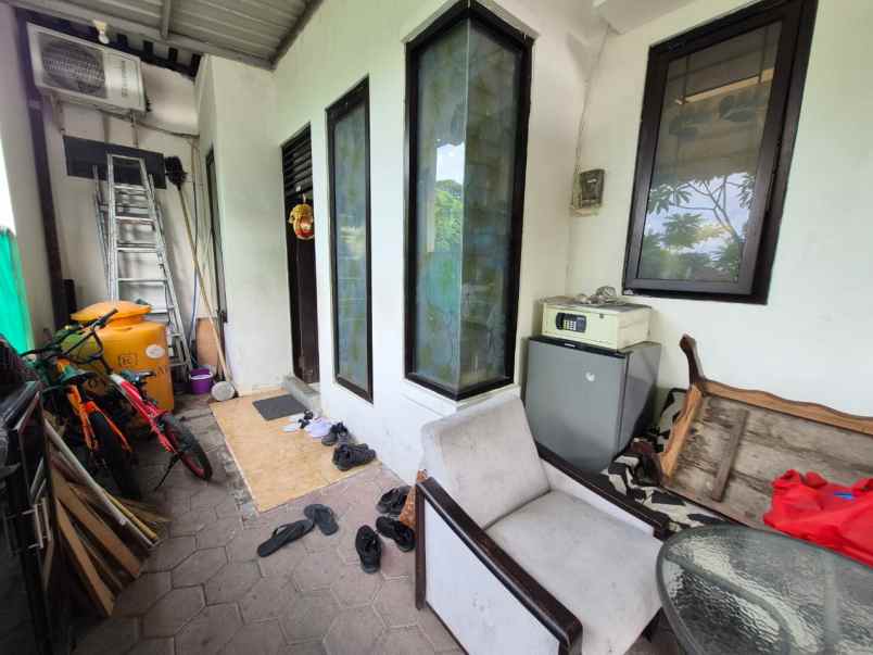 dijual rumah karah surabaya