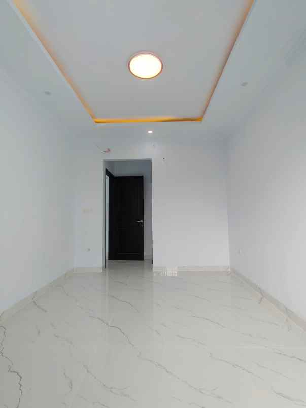 dijual rumah kav dki pondok kelapa jaktim