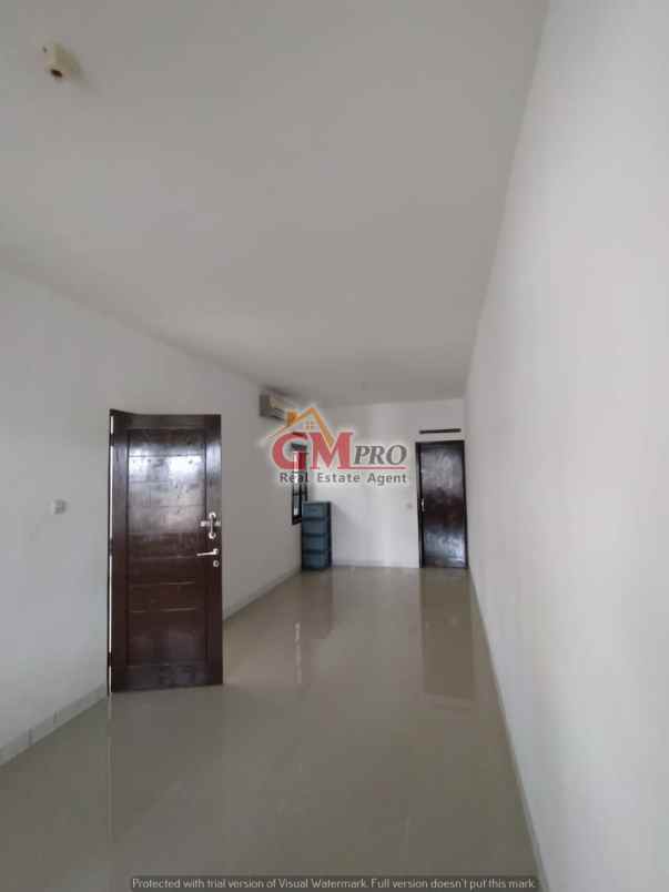 dijual rumah kawaluyaan indah