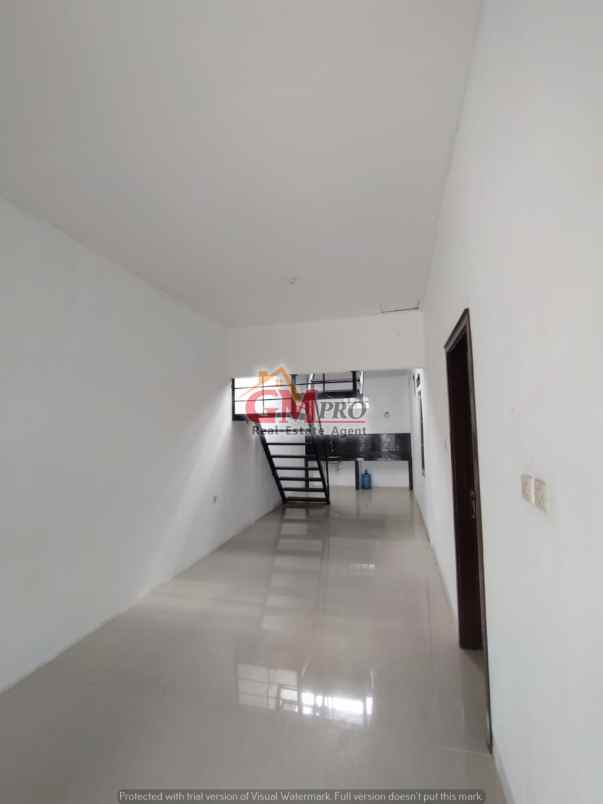 dijual rumah kawaluyaan indah