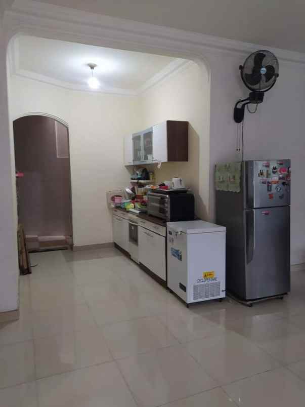 dijual rumah kebagusan 2