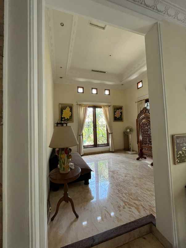 dijual rumah kebayoran baru jakarta selatan