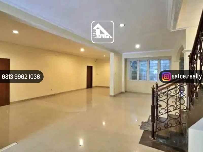 dijual rumah kebon baru tebet jakarta