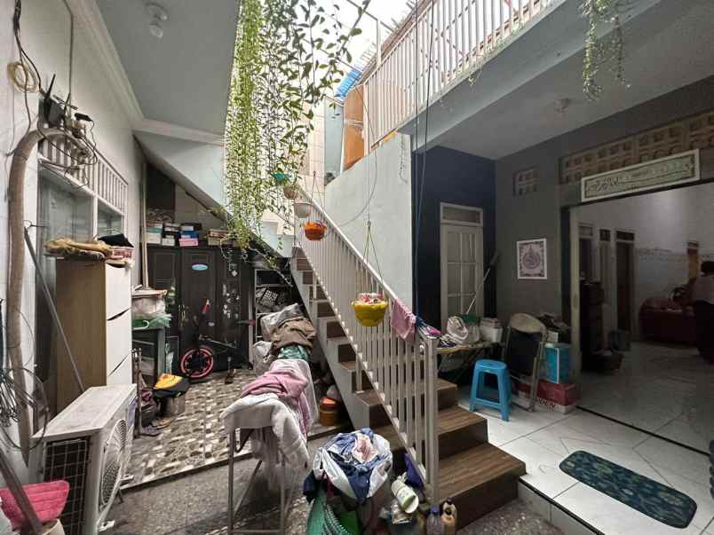 dijual rumah kebonsari