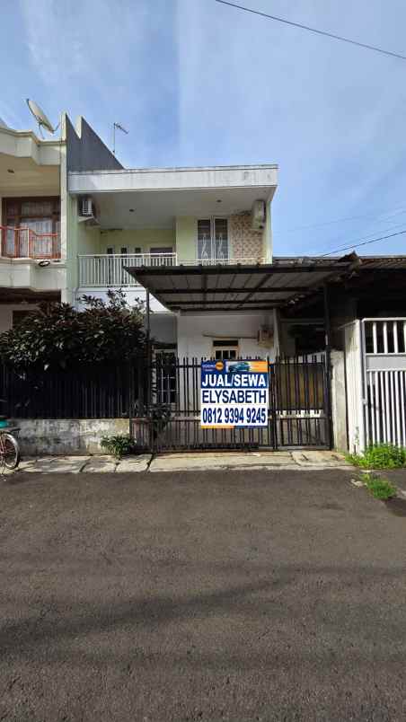 dijual rumah kelapa gading