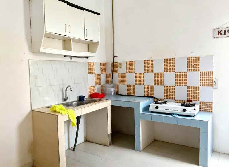 dijual rumah kemang pratama