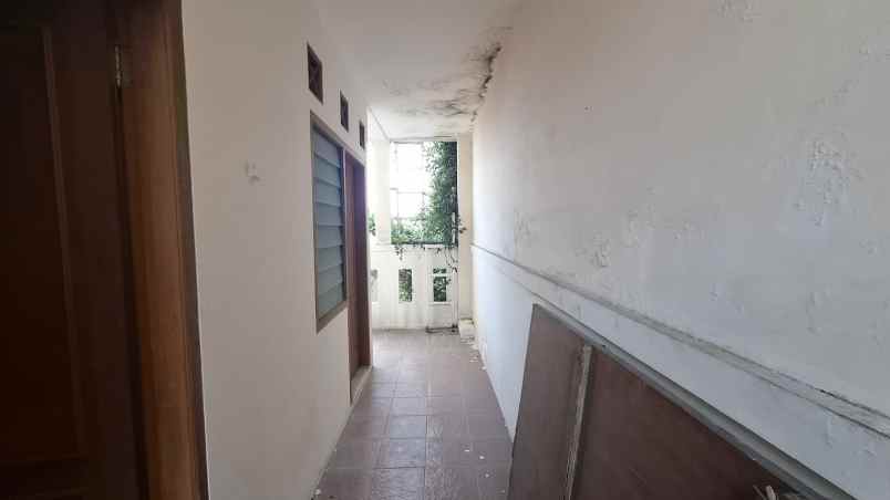 dijual rumah kemang timur