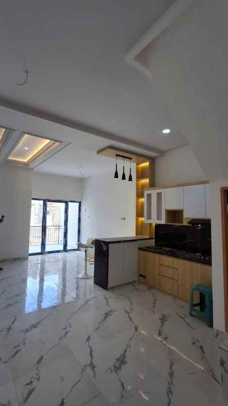 dijual rumah kemayoran