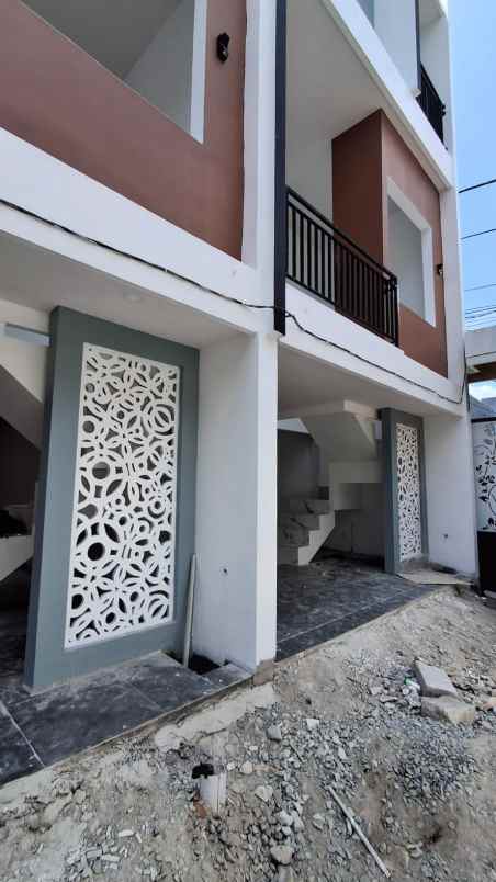 dijual rumah kemayoran