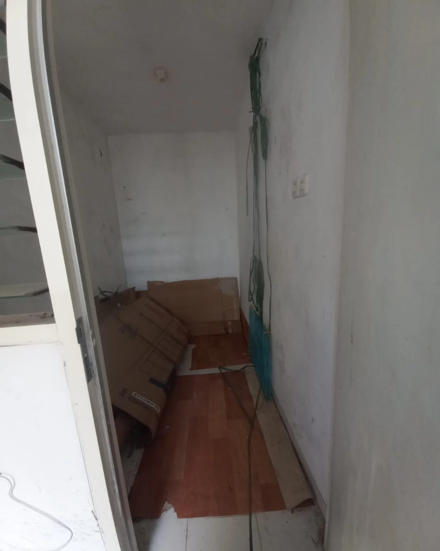 dijual rumah ketintang sarmada