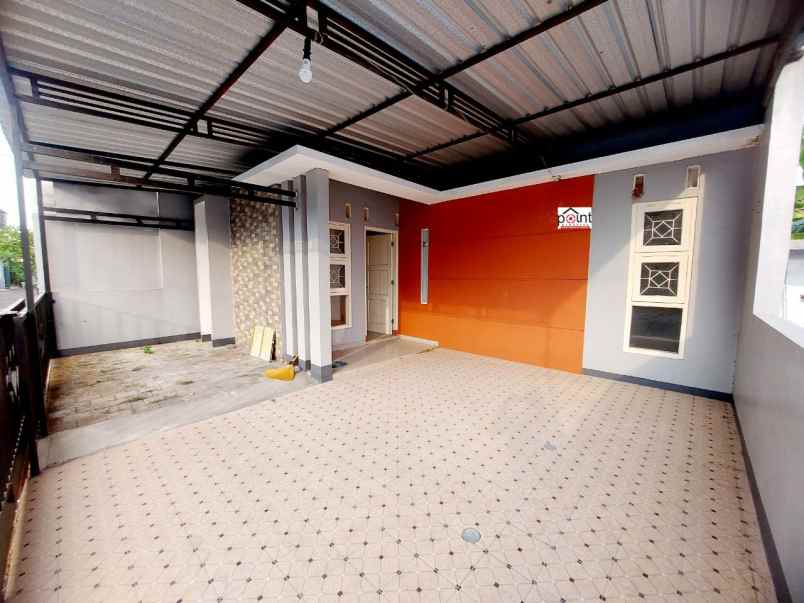 dijual rumah klodran colomadu karanganyar