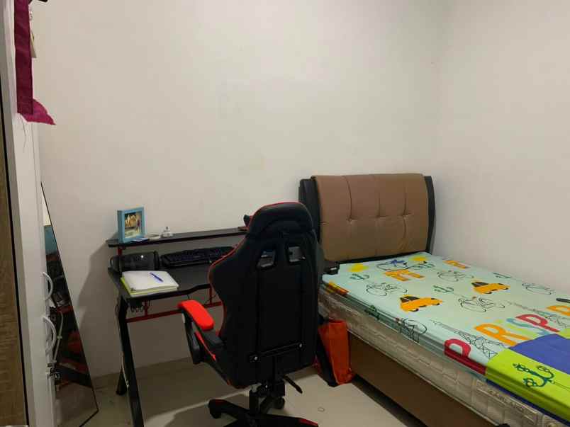dijual rumah komp walikota gading