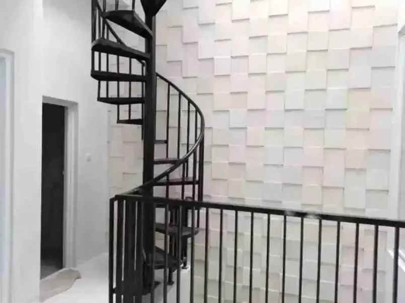 dijual rumah komplek abadi duren sawit