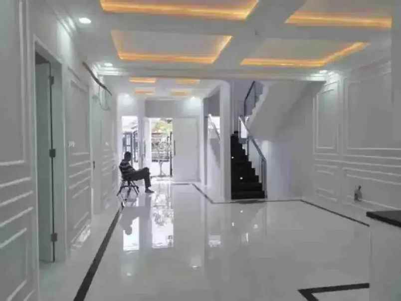 dijual rumah komplek abadi duren sawit