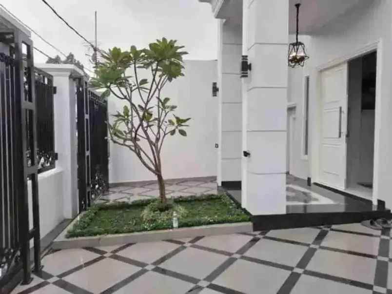dijual rumah komplek abadi duren sawit