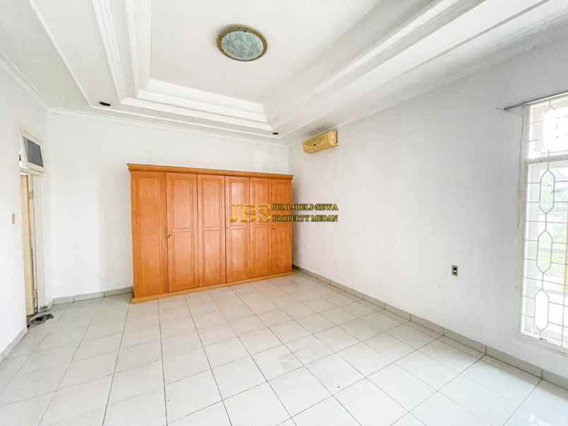 dijual rumah komplek citra wisata jalan