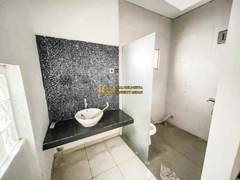 dijual rumah komplek citra wisata jalan