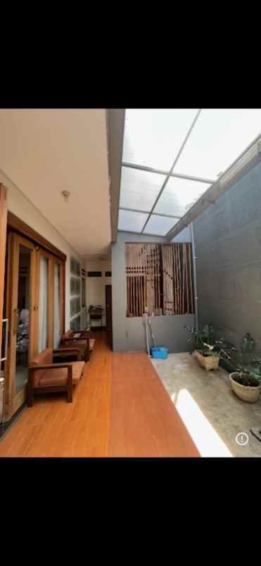 dijual rumah komplek grand permata