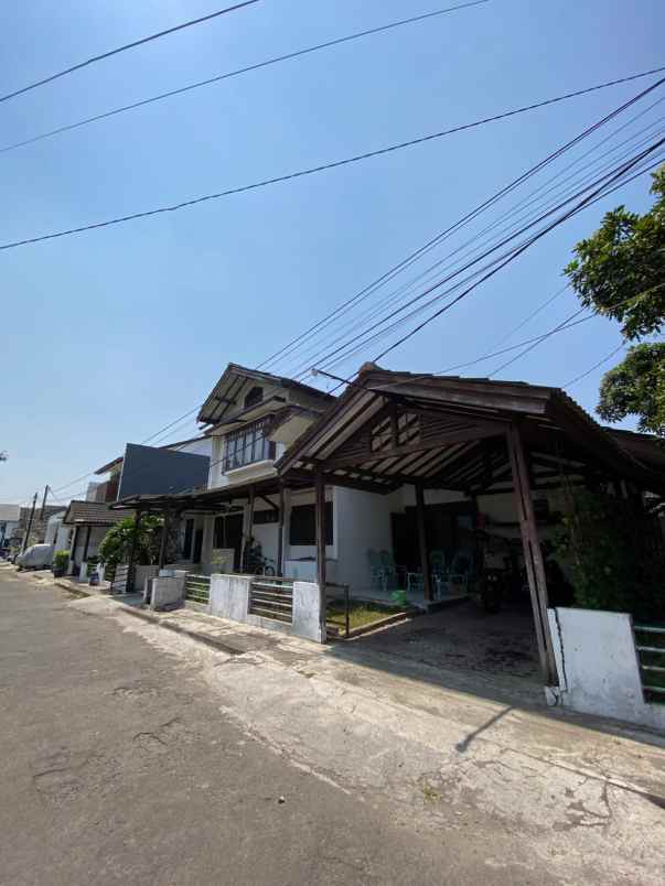 dijual rumah kopo permai