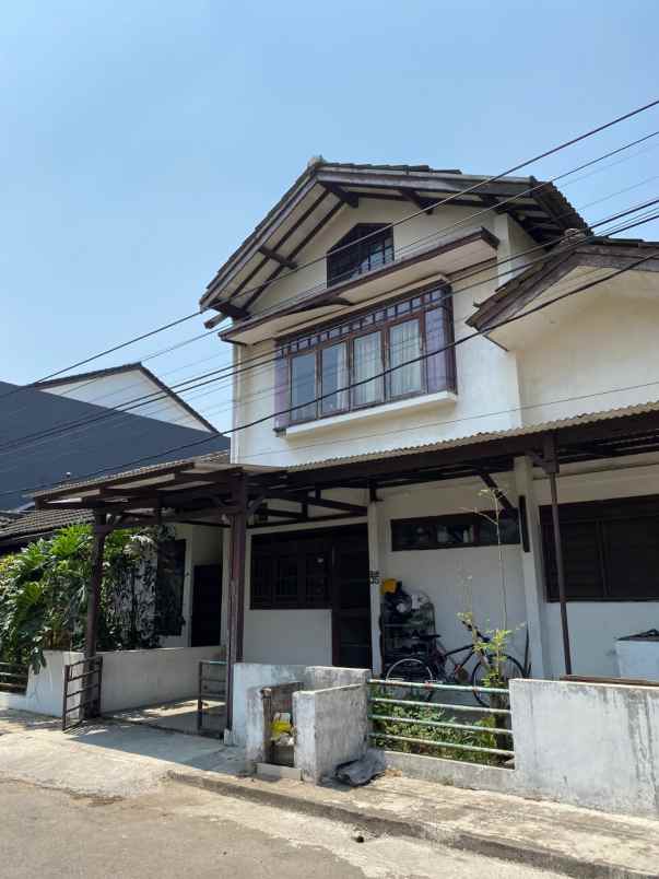 dijual rumah kopo permai