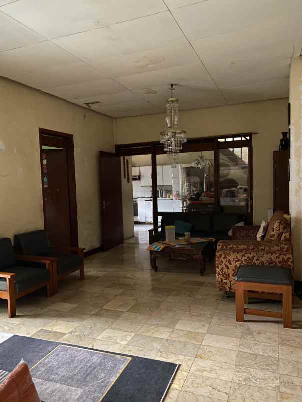 dijual rumah kopo permai