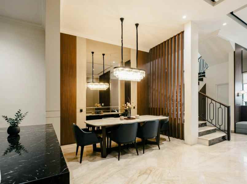 dijual rumah kota wisata cibubur
