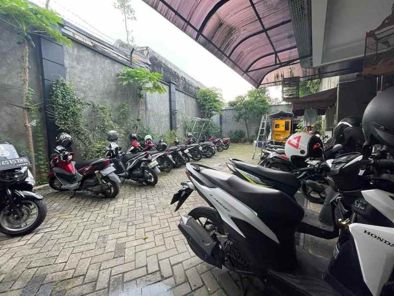 dijual rumah kramat pela