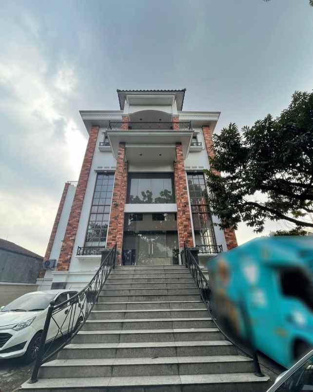 dijual rumah kramat pela