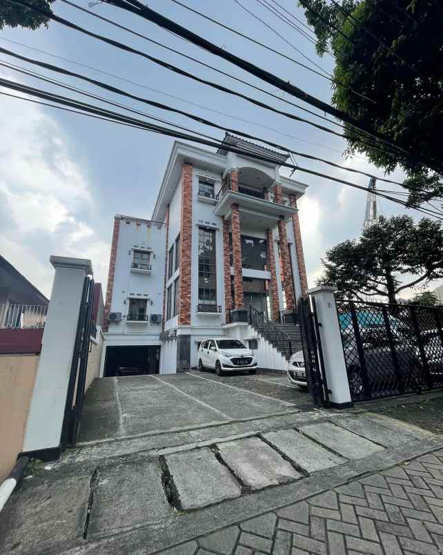 dijual rumah kramat pela