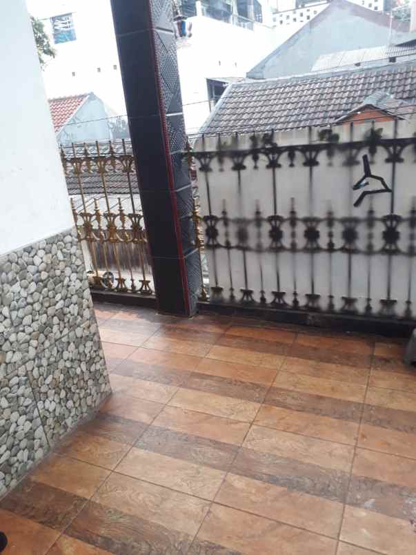 dijual rumah kranggan permai pondok