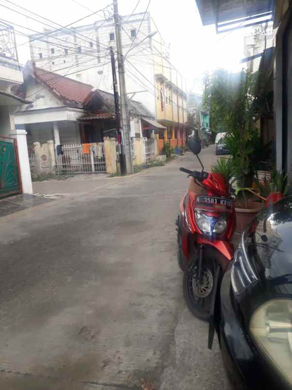 dijual rumah kranggan permai pondok