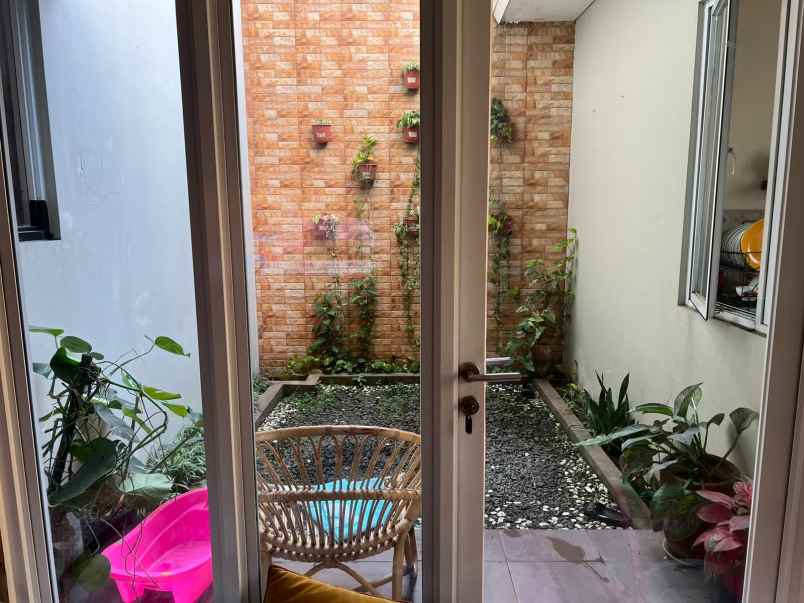 dijual rumah legenda wisata cibubur