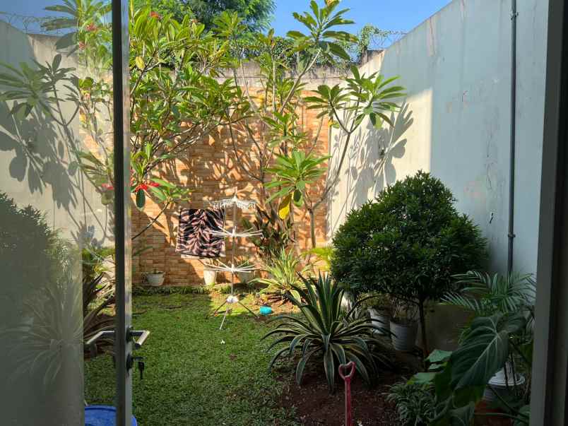dijual rumah legenda wisata cibubur