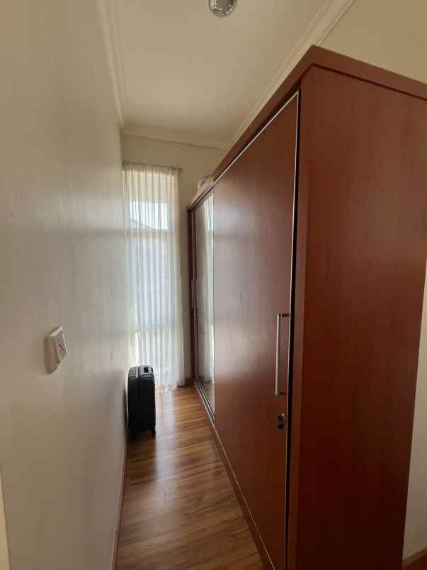 dijual rumah legenda wisata cibubur