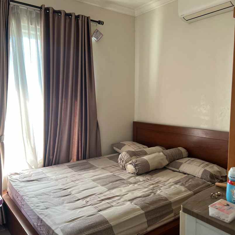 dijual rumah legenda wisata cibubur