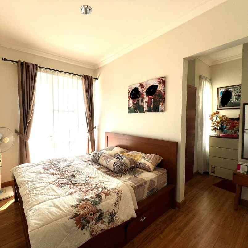 dijual rumah legenda wisata cibubur