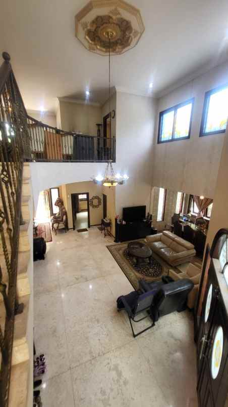 dijual rumah lengkong wetan serpong