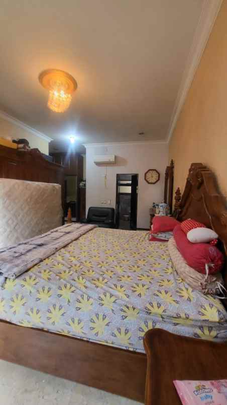 dijual rumah lengkong wetan serpong