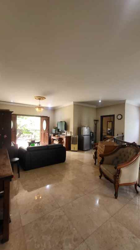 dijual rumah lengkong wetan serpong