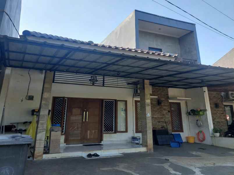 dijual rumah limo cinere depok