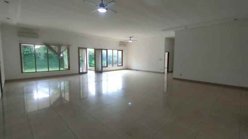 dijual rumah lokasi kemang dalam jakarta selatan