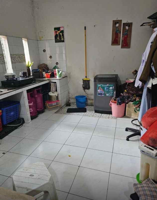 dijual rumah lokasi puspita loka bsd