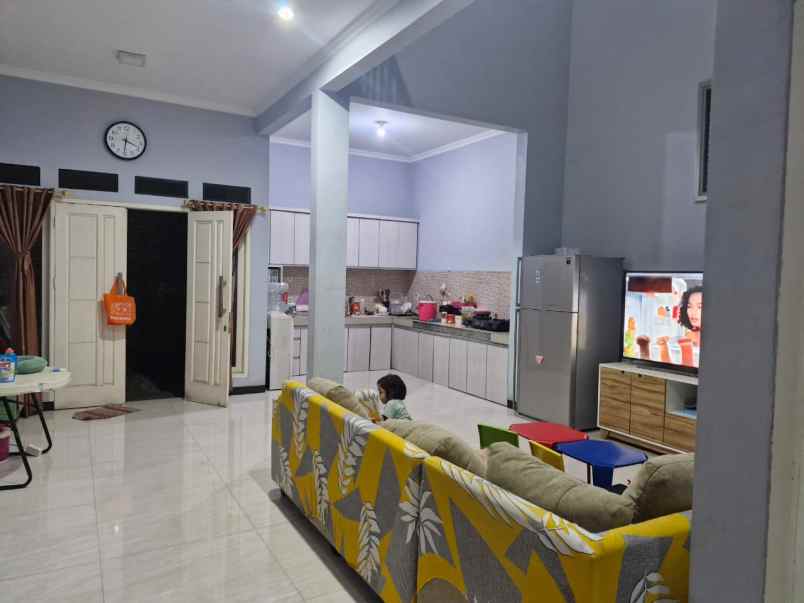 dijual rumah luas 192 meter murah duku bima