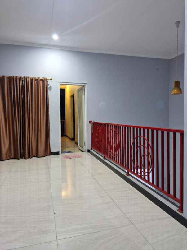 dijual rumah luas 192 meter murah duku bima